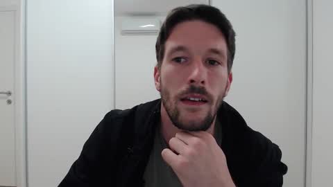 yone23 online show from March 7, 2:56 pm