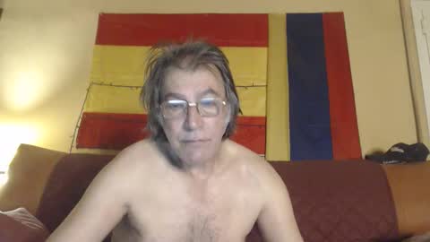 yosep online show from April 20, 3:42 am