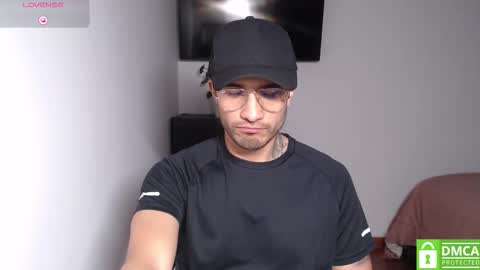 yoshy_man online show from March 11, 4:08 am