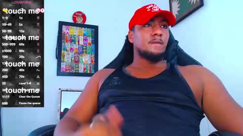 Snapshot of yosoy_enzo2020 chatting on October 3, 6:46 pm Enzo online show from October 3, 6:46 pm
