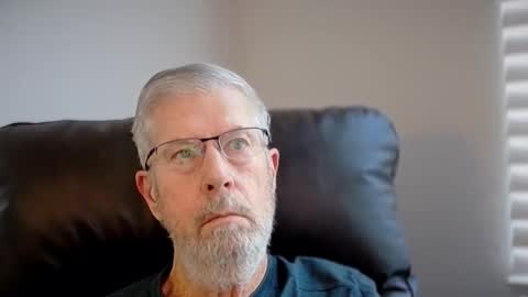 Colorado Guy Straight online show from November 22, 3:33 pm