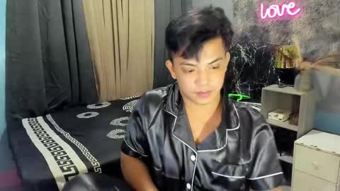 yourasian_bradley online show from November 21, 5:06 am