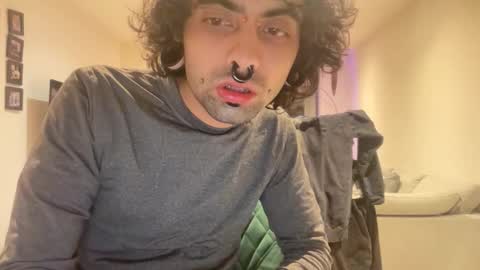 yourboo25 online show from March 1, 5:29 am