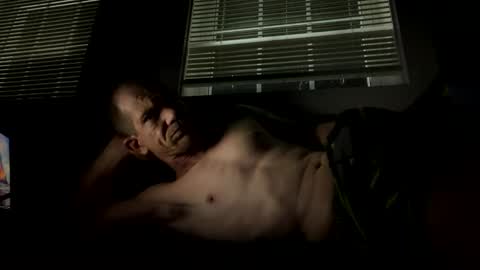 yourenotmytype69 online show from April 15, 7:19 am