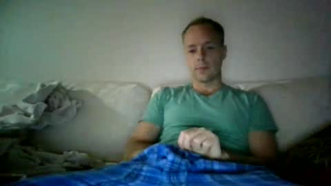 Snapshot of yourlove8523 chatting on September 17, 8:37 am yourlove8523 online show from September 17, 8:37 am