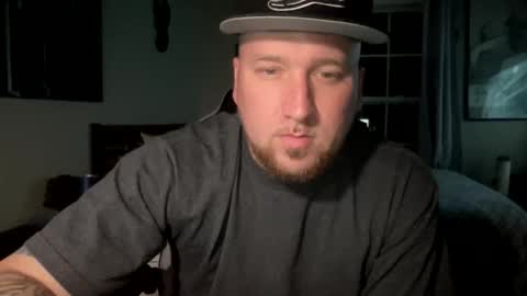 yungmugger47 online show from May 3, 3:09 am