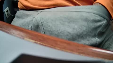 yuppers1234 online show from February 3, 4:45 pm