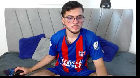 Zack  online show from November 14, 2:59 am