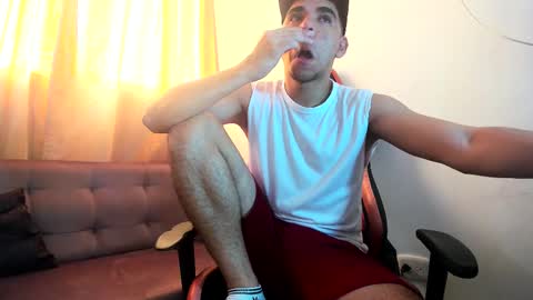 zac online show from March 9, 1:04 pm