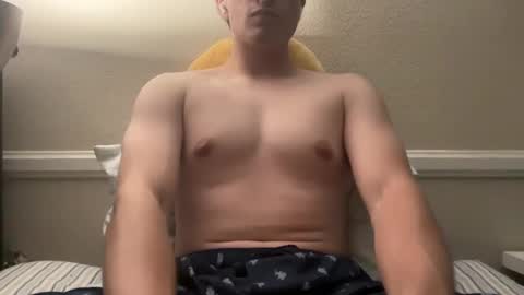 Snapshot of zach_curry44 chatting on September 9, 6:02 am zach_curry44 online show from September 9, 6:02 am