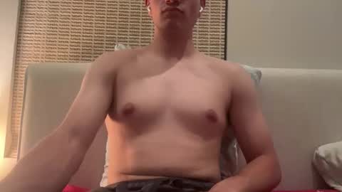 Snapshot of zach_curry44 chatting on October 26, 9:33 am zach_curry44 online show from October 26, 9:33 am