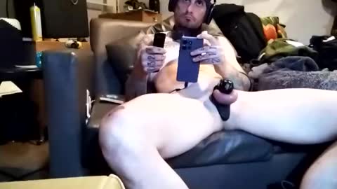 zacharydgreenwood online show from March 5, 10:33 am