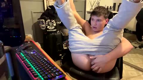 Zachbritboy online show from March 3, 11:34 pm