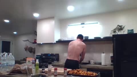 zachschaefer online show from November 23, 4:56 am