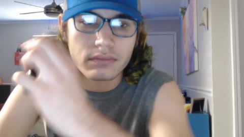 ZactheFeetGuy online show from December 19, 4:26 pm