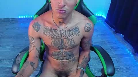 BiG Zafiro online show from May 28, 12:47 pm