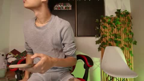 Tiiago Mallz online show from December 14, 4:41 am