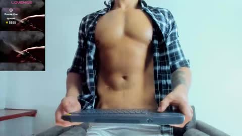 Zarek online show from October 10, 9:39 pm