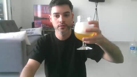 Zehfren online show from February 8, 6:34 pm