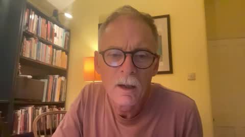 Snapshot of zephr1 chatting on October 7, 5:28 pm zephr1 online show from October 7, 5:28 pm