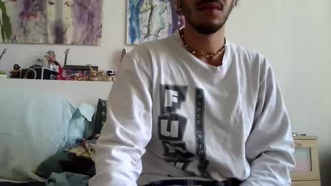 zeta214 online show from September 29, 11:41 am