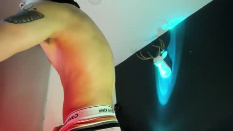 zeus online show from February 13, 3:46 am