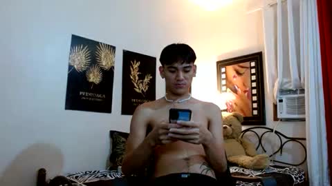 zavier skinny asian online show from December 15, 6:54 am