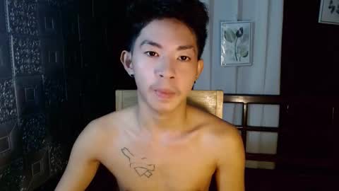 zian_smith online show from September 18, 11:56 am