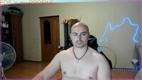 Ziesh online show from May 31, 6:09 pm