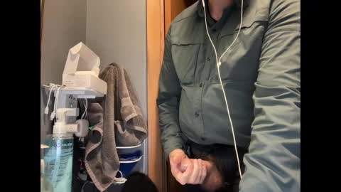 zinger283069 online show from October 24, 5:14 pm