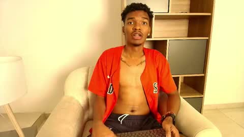 Snapshot of zuluflame chatting on October 18, 10:58 pm Marcelo Torres online show from October 18, 10:58 pm