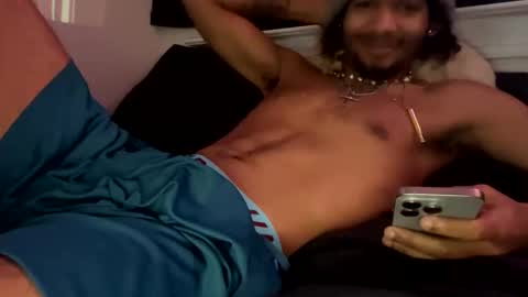 mixedtwinklol online show from March 7, 5:05 am