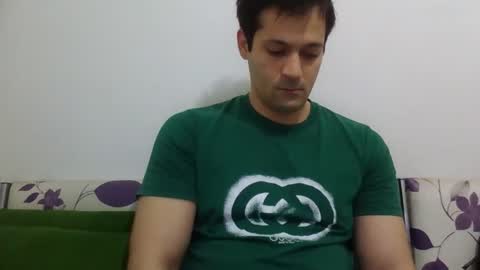 zzzzzzz41 online show from April 1, 3:53 pm