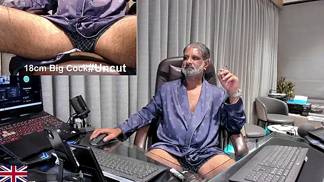 OnlineBossUK online show from May 31, 6:31 pm