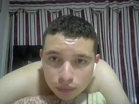 mons41 online show from February 21, 10:00 pm