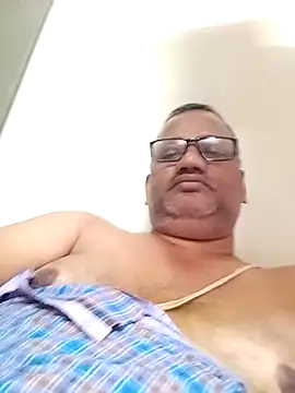 StarPacifist6 online show from March 7, 3:28 pm