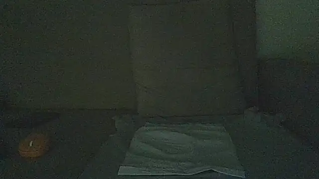 cum spring online show from April 8, 2:37 pm