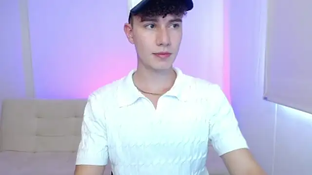 adrian morelly online show from April 9, 7:31 pm