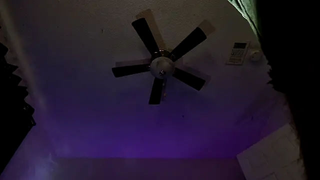 BDDuncanAbaddon online show from October 31, 5:49 pm