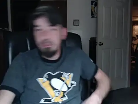 Snapshot of pensguy30 chatting on December 10, 11:42 pm pensguy30 online show from December 10, 11:42 pm