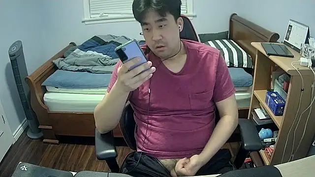 Koreanboy171 online show from March 2, 4:12 am