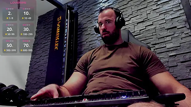 David Big Daddy online show from March 10, 8:15 pm