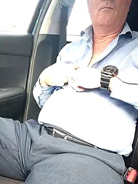 stiffandlubedxh online show from November 4, 9:05 pm