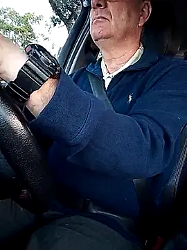 stiffandlubedxh online show from April 9, 9:32 pm