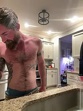 mandjpuff2 online show from January 18, 1:51 am