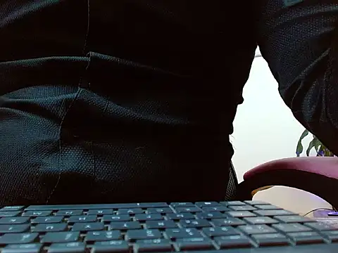 mathew vidal1 online show from October 24, 11:28 pm