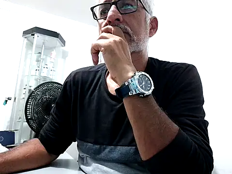 cenizo10124 online show from November 27, 2:59 am