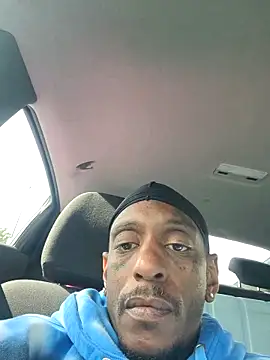 Annonymous607 online show from December 18, 8:16 pm