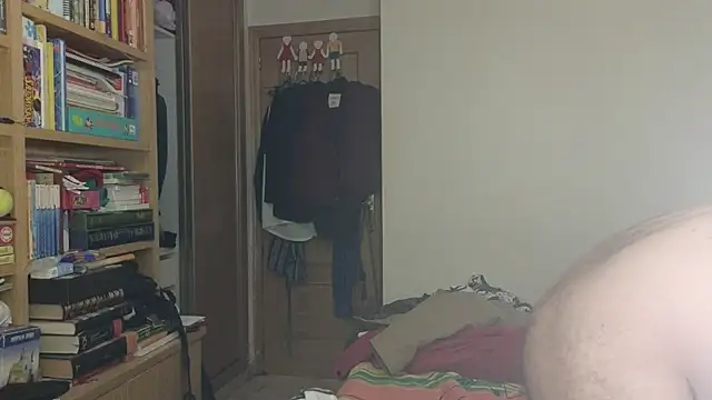 curiosillo83 online show from December 1, 8:23 pm