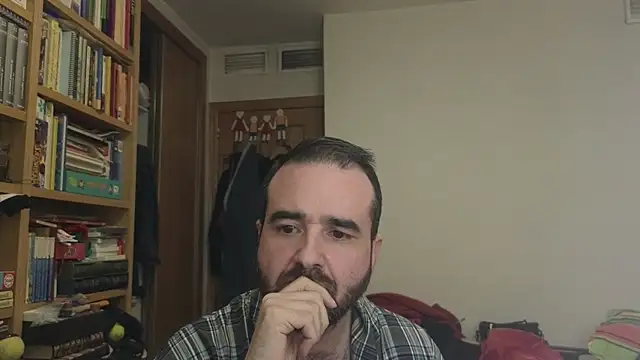 curiosillo83 online show from January 5, 5:27 pm